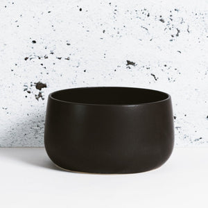 Bundle - Stoneware Serving Bowl X Olive Wood Utensils